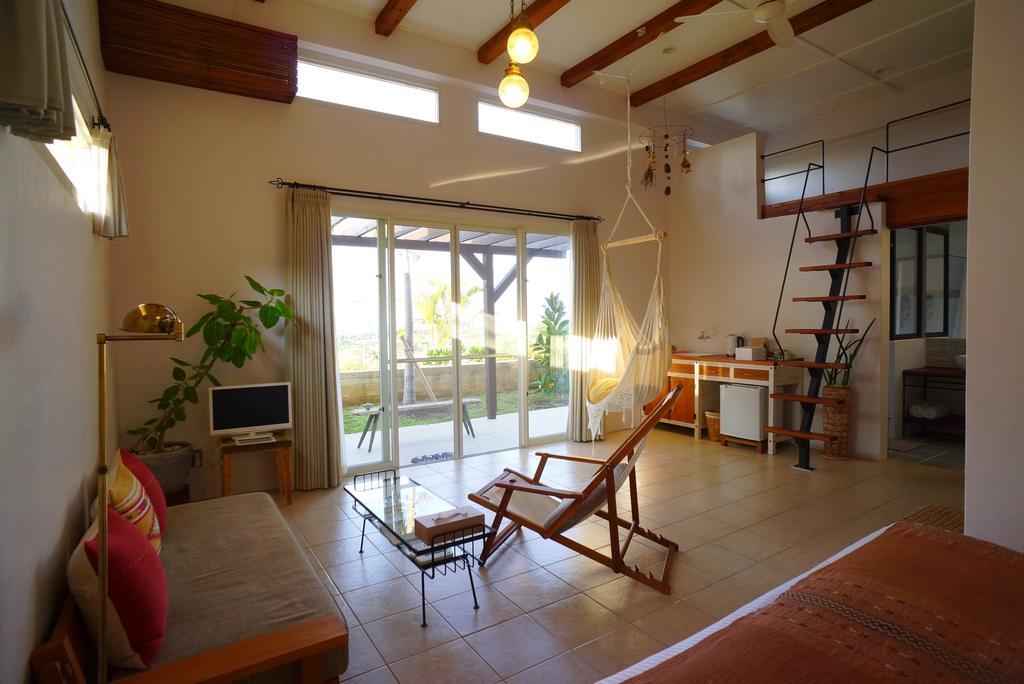 Bed and Breakfast Somos Kunigami Экстерьер фото